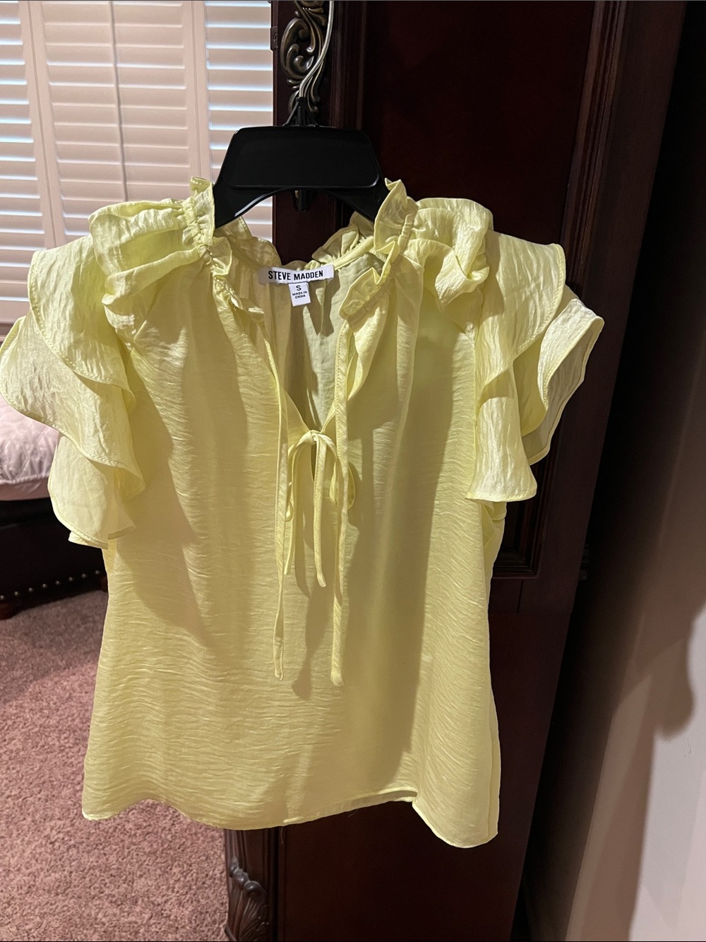 Steve Madden Pale Yellow Ruffle Tie-Front Blouse